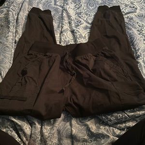 Jogger scrub pants